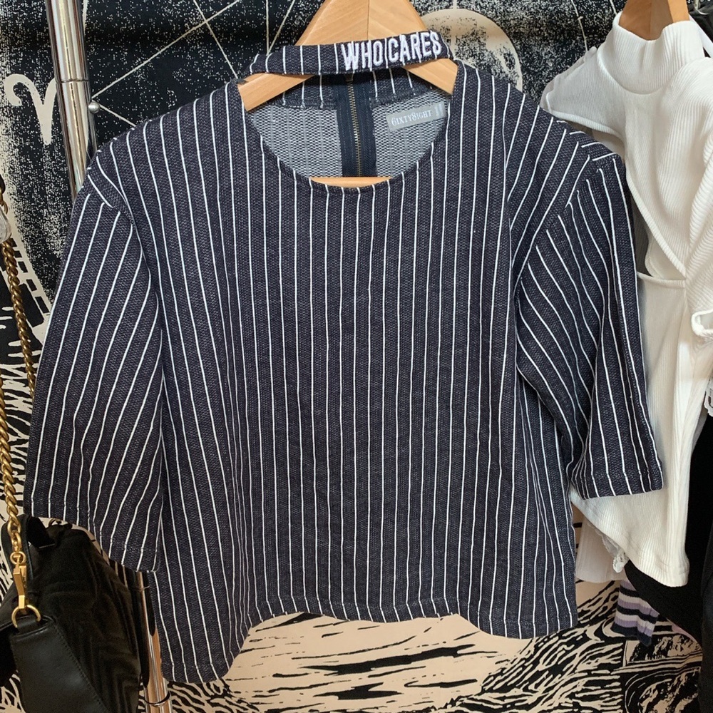 unique striped t-shirt with neck piece